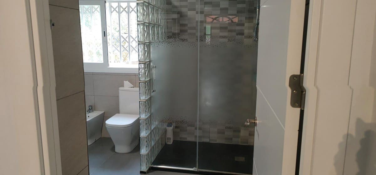 4 soveværelse Villa til salg i Son Ferrer med swimmingpool - € 895.000 (Ref: 8759495)