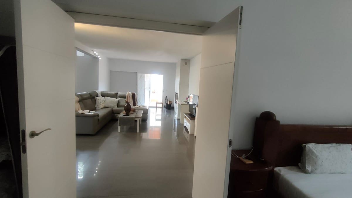 4 soveværelse Villa til salg i Son Ferrer med swimmingpool - € 895.000 (Ref: 8759495)