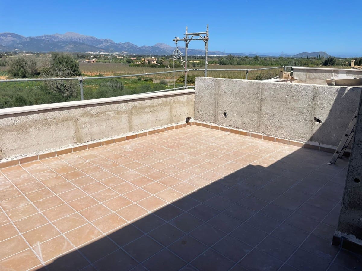 3 soveværelse Byhus til salg i Biniali med swimmingpool - € 617.000 (Ref: 8765799)