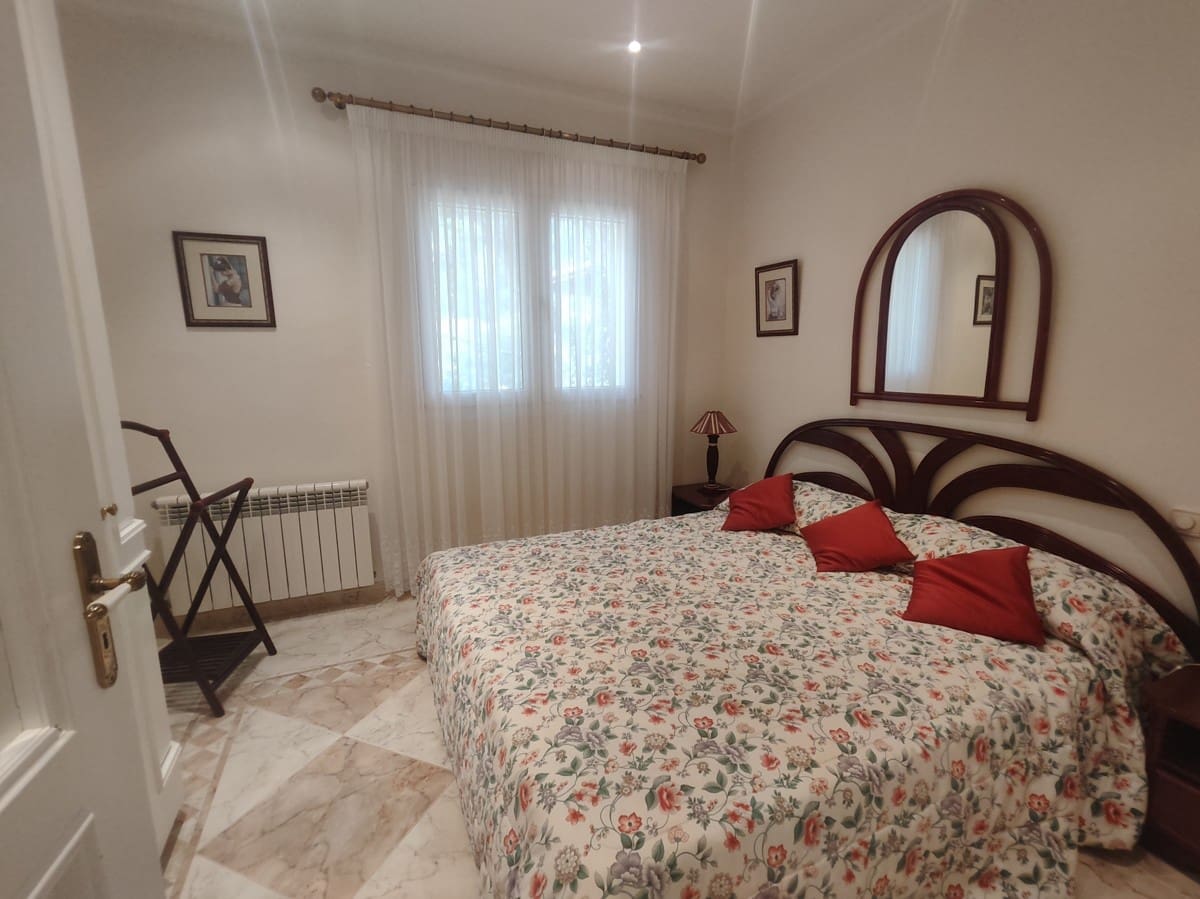 4 soveværelse Villa til salg i Costa de la Calma med swimmingpool - € 2.550.000 (Ref: 8778955)