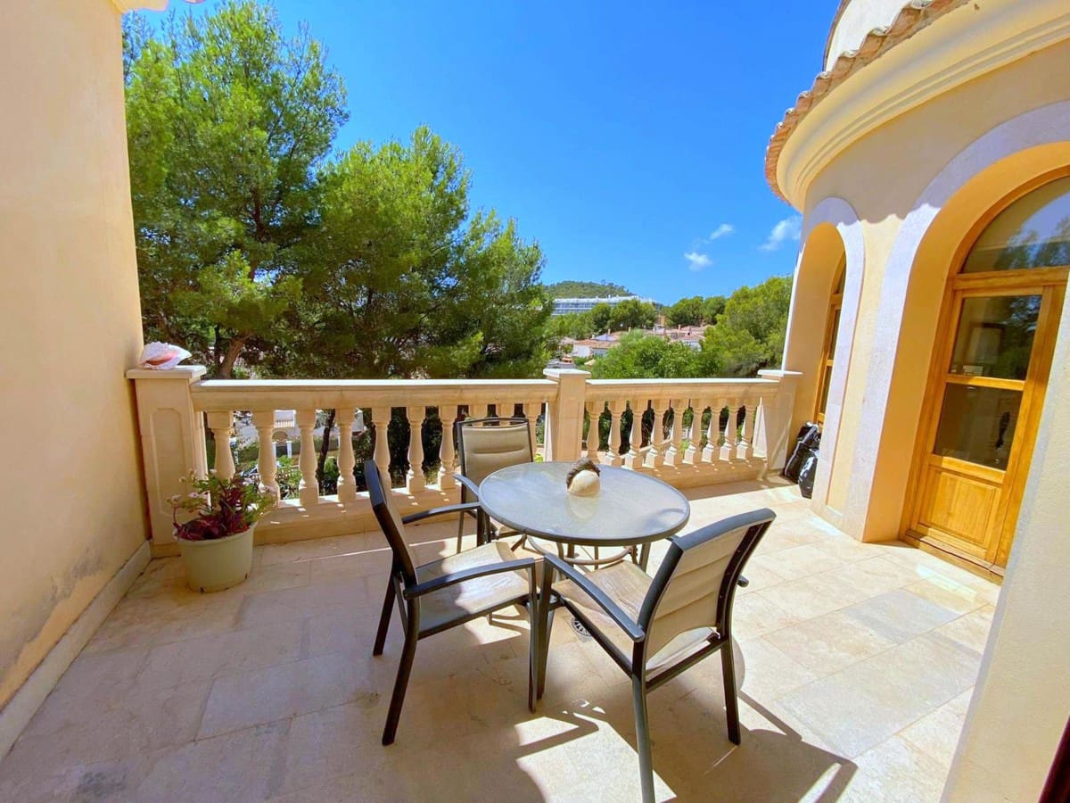 5 bedroom Villa for sale in Peguera / Paguera with pool - € 1,599,000 (Ref: 8785415)