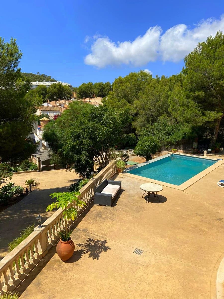 5 bedroom Villa for sale in Peguera / Paguera with pool - € 1,599,000 (Ref: 8785415)