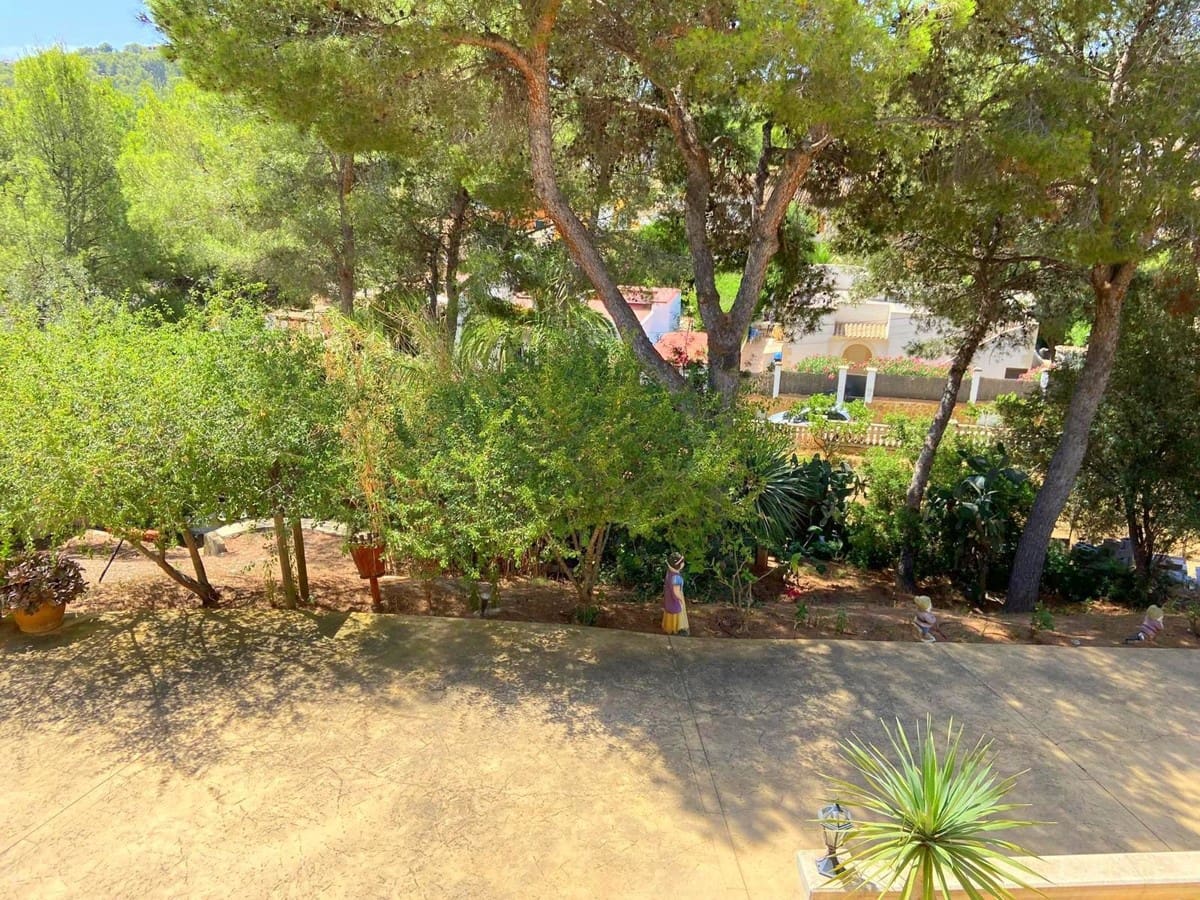 5 bedroom Villa for sale in Peguera / Paguera with pool - € 1,599,000 (Ref: 8785415)