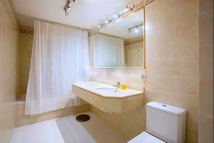 2 sypialnia Mieszkanie na sprzedaż w Santa Ponsa z basenem - 730 000 € (Ref: 8785417)