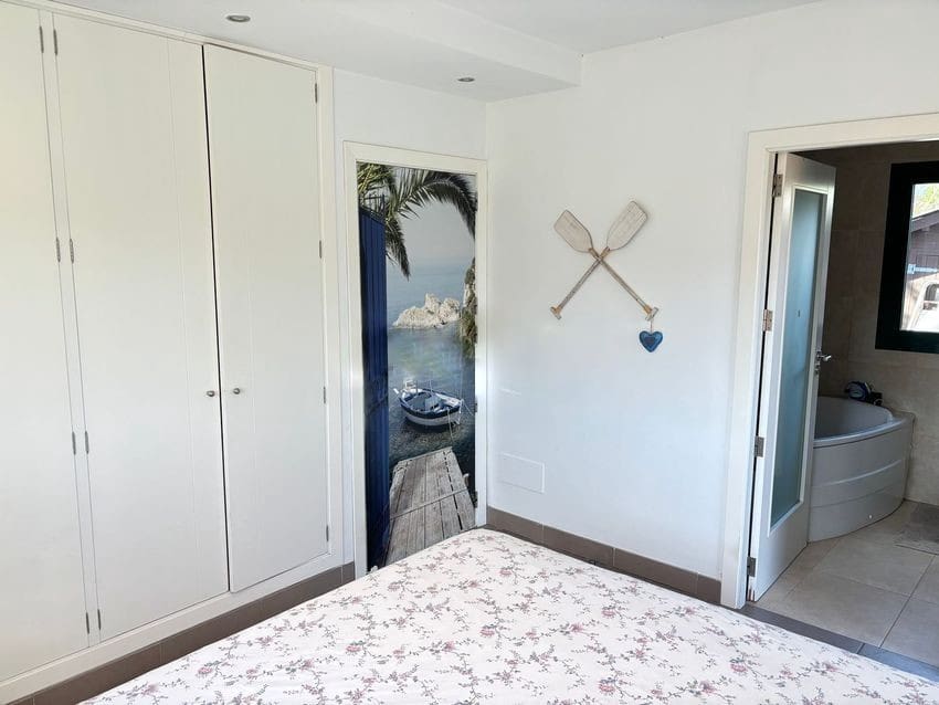 3 soveværelse Villa til salg i Son Sardina med swimmingpool - € 809.000 (Ref: 8788137)