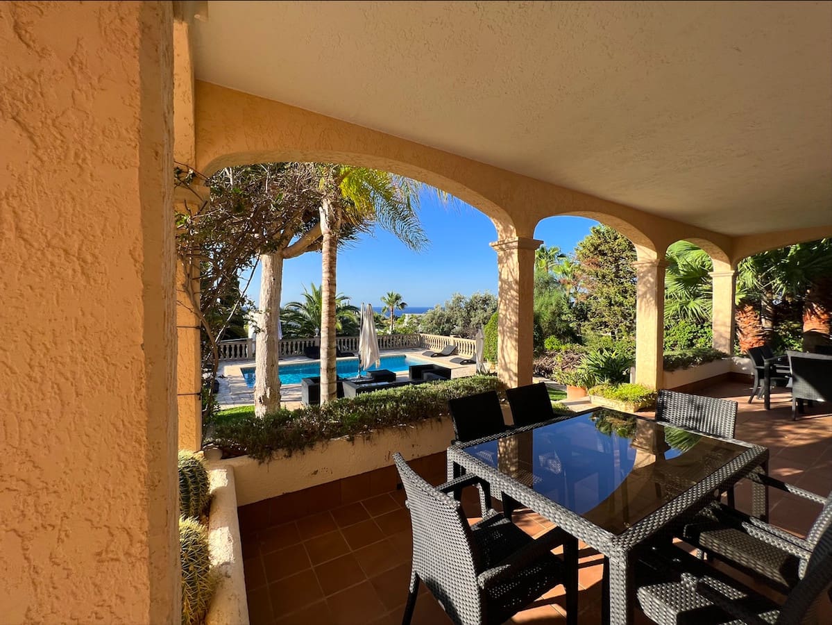 4 chambre Villa/Maison à vendre à Santa Ponsa avec piscine - 3 650 000 € (Ref: 8788811)