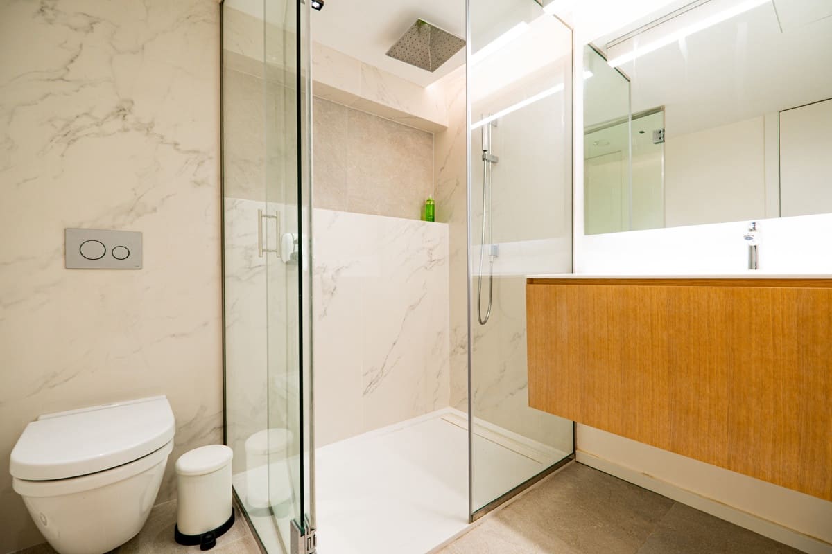 5 bedroom Villa for sale in Bendinat with pool - € 3,800,000 (Ref: 8803924)