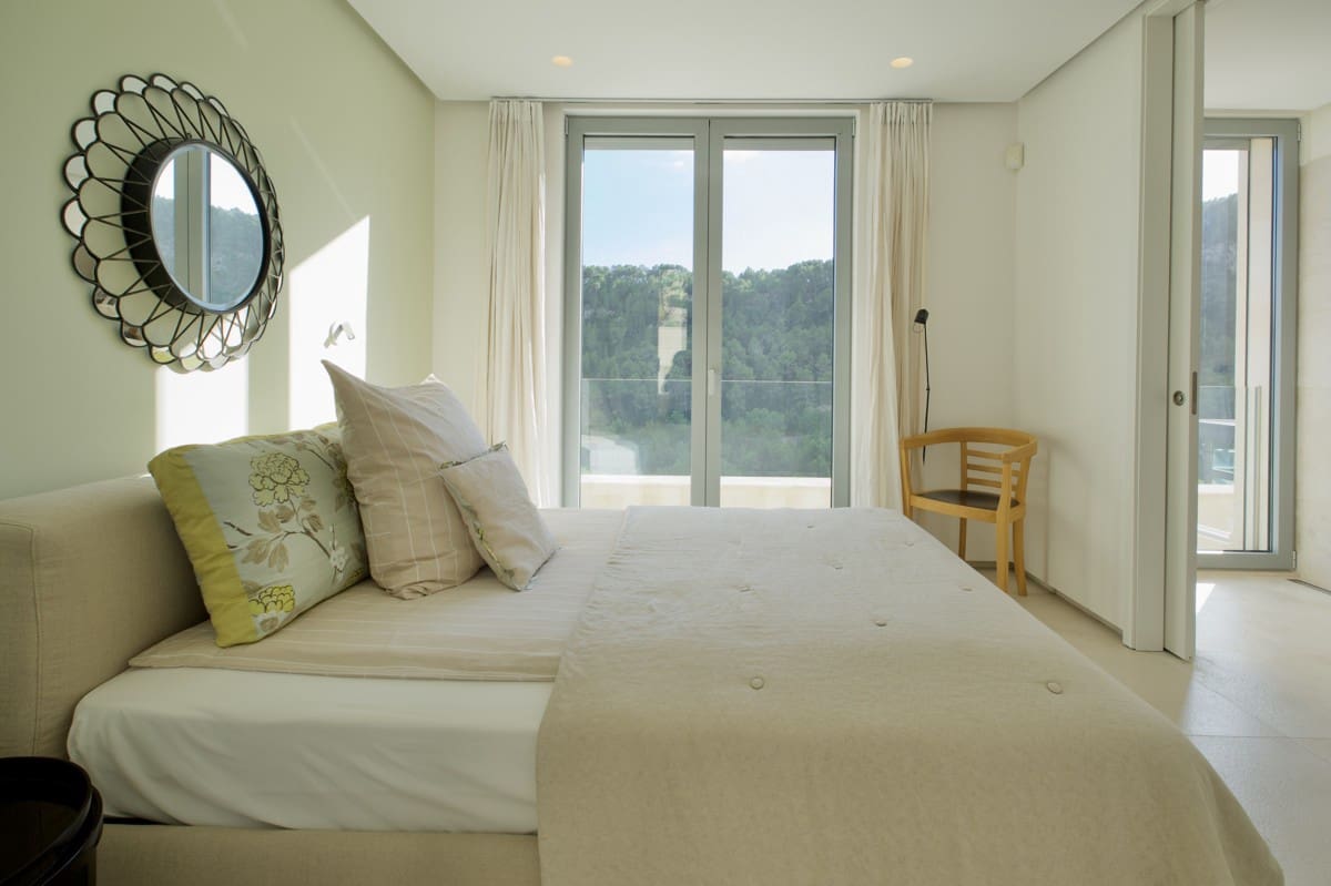 5 bedroom Villa for sale in Son Vida with pool - € 9,900,000 (Ref: 8803925)