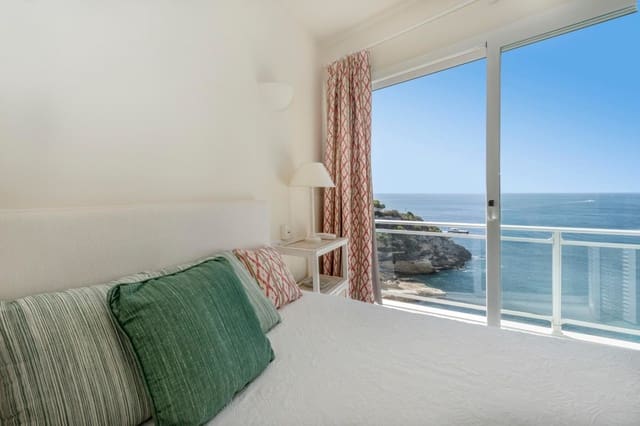 Chalet de 5 habitaciones en Sol de Mallorca, Calvià en alquiler con piscina - 9.500 € (Ref: 8811950)