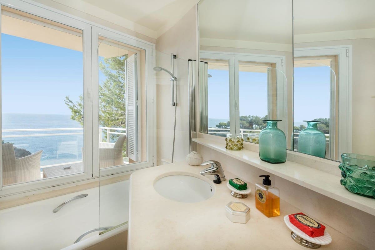 Chalet de 5 habitaciones en Sol de Mallorca en alquiler con piscina - 9.500 € (Ref: 8811950)