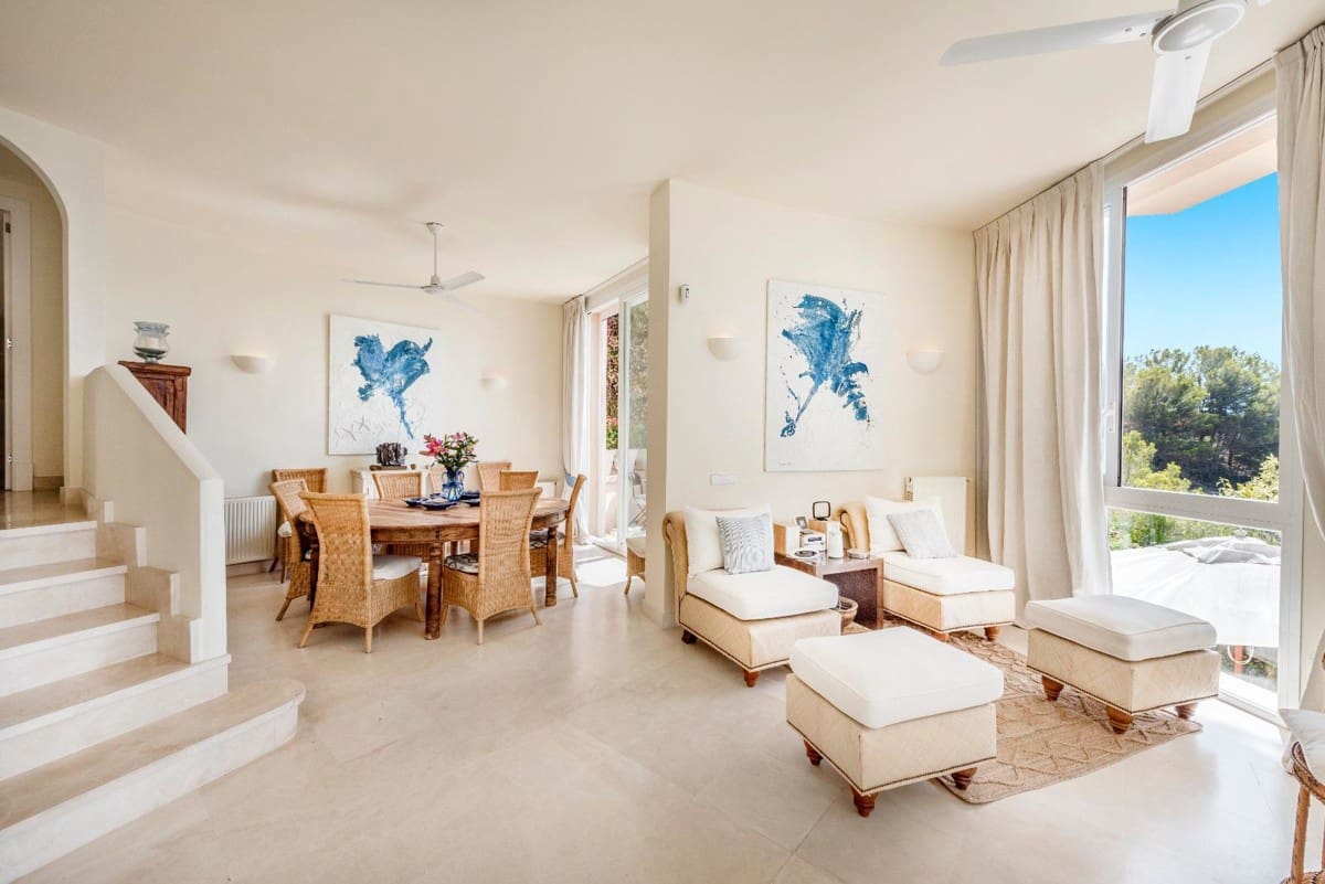 Chalet de 5 habitaciones en Sol de Mallorca en alquiler con piscina - 9.500 € (Ref: 8811950)