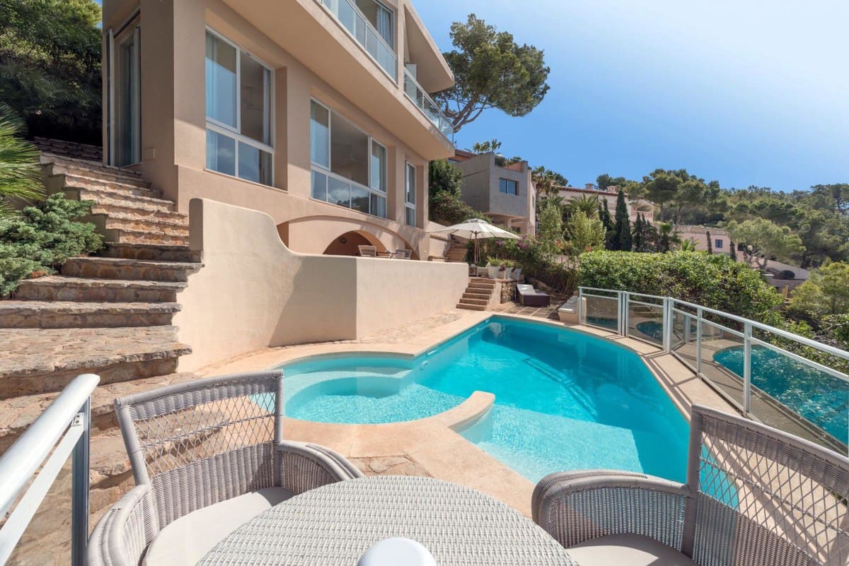 Chalet de 5 habitaciones en Sol de Mallorca en alquiler con piscina - 9.500 € (Ref: 8811950)