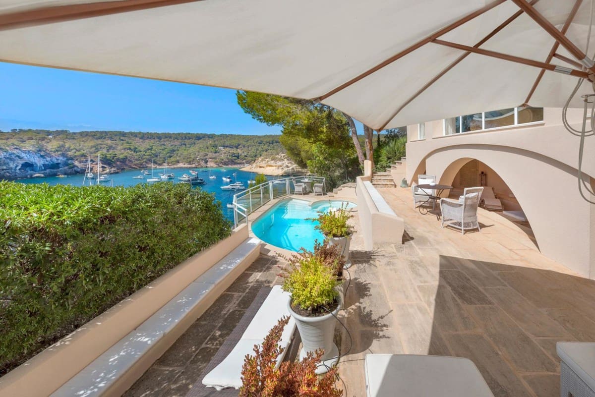 Chalet de 5 habitaciones en Sol de Mallorca en alquiler con piscina - 9.500 € (Ref: 8811950)