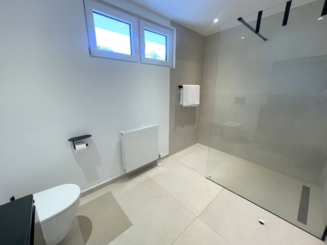 6 soveværelse Villa til leje i Palmanova, Calvià med swimmingpool - € 9.800 (Ref: 8811954)