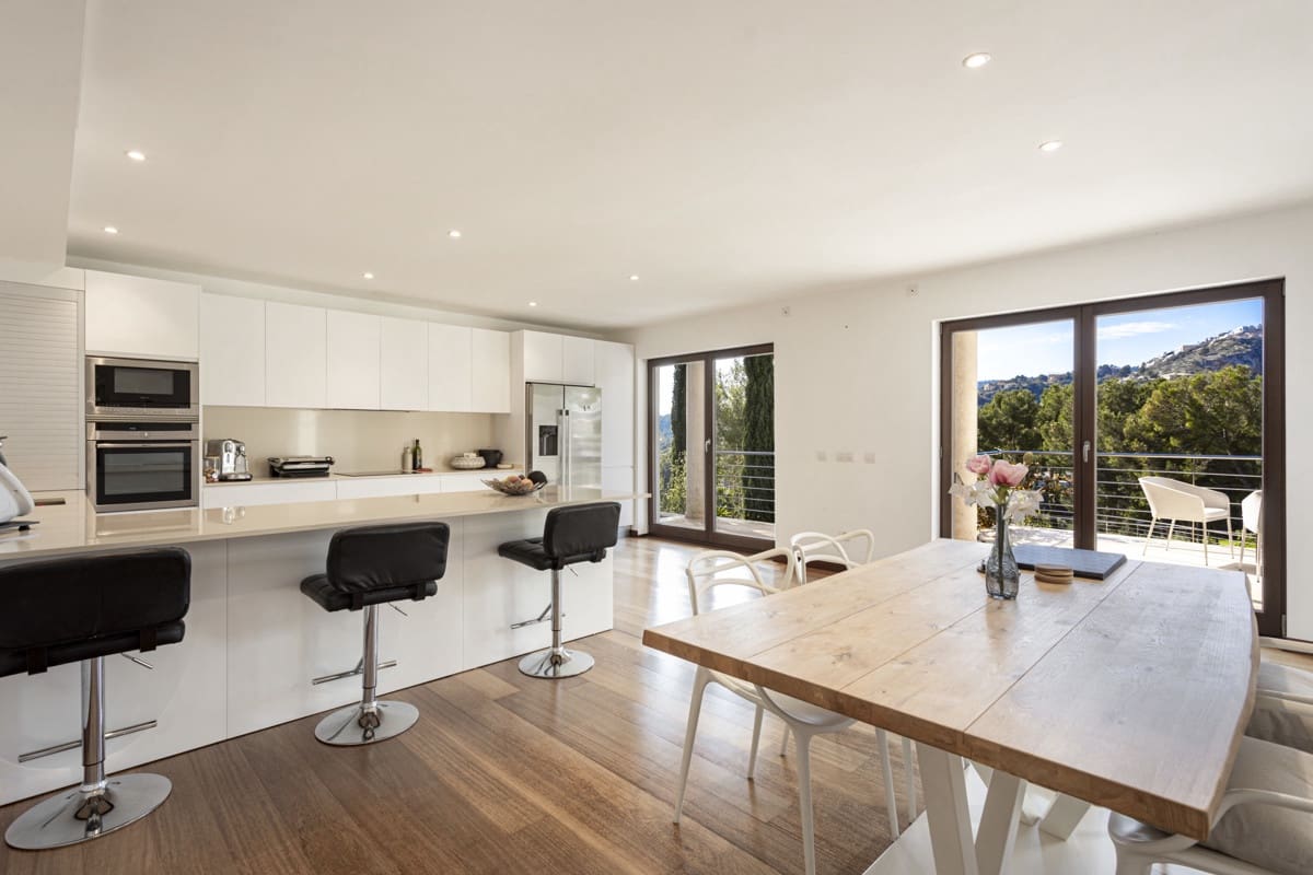 6 soveværelse Villa til salg i Son Vida med swimmingpool - € 6.850.000 (Ref: 8830502)