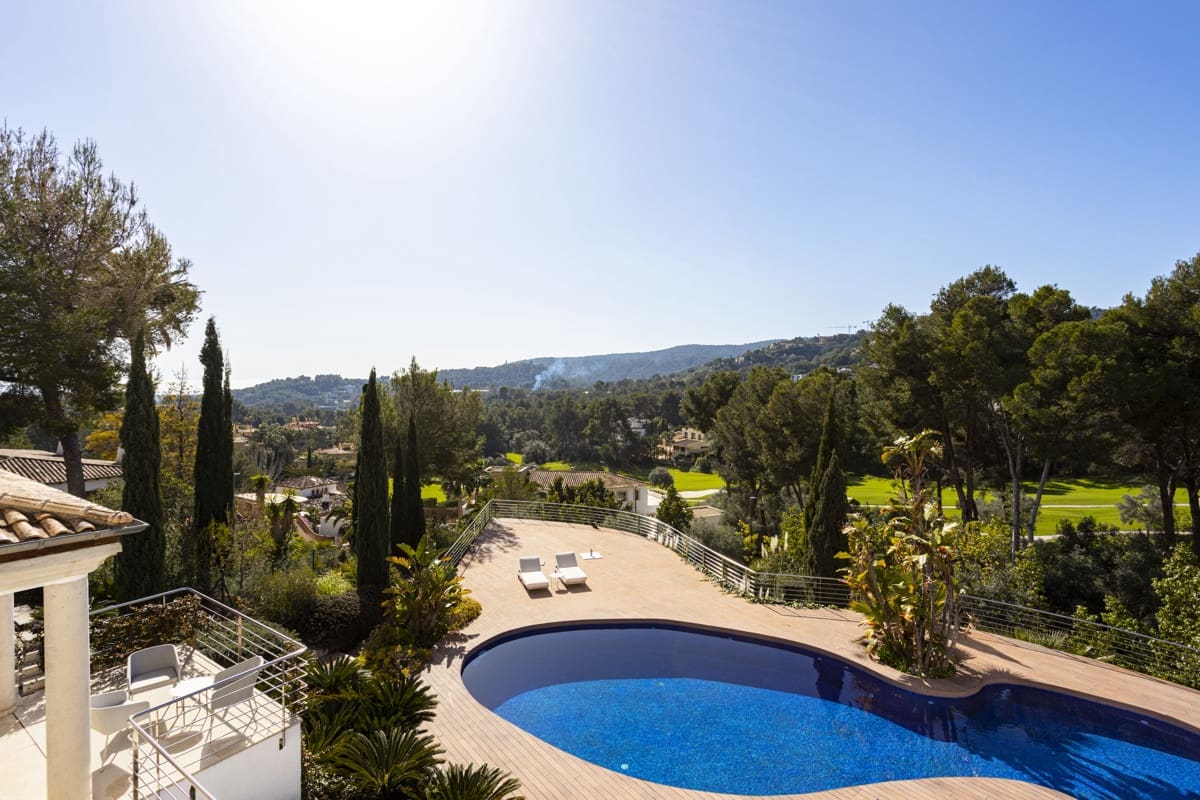 6 soveværelse Villa til salg i Son Vida med swimmingpool - € 6.850.000 (Ref: 8830502)