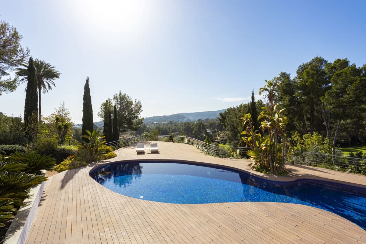 6 soveværelse Villa til salg i Son Vida med swimmingpool - € 6.850.000 (Ref: 8830502)