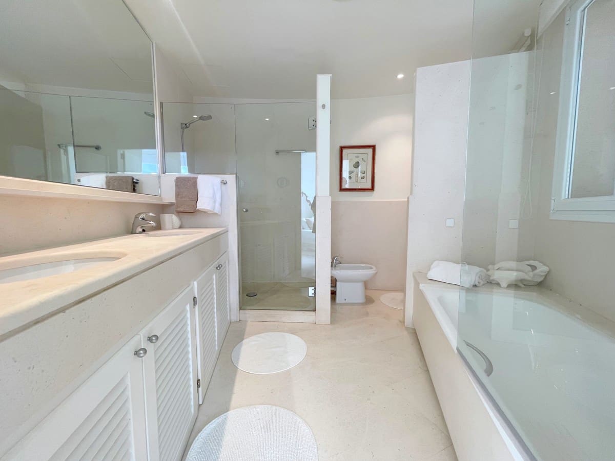 5 slaapkamer Villa te huur in Sol de Mallorca met zwembad - € 12.500 (Ref: 8840324)