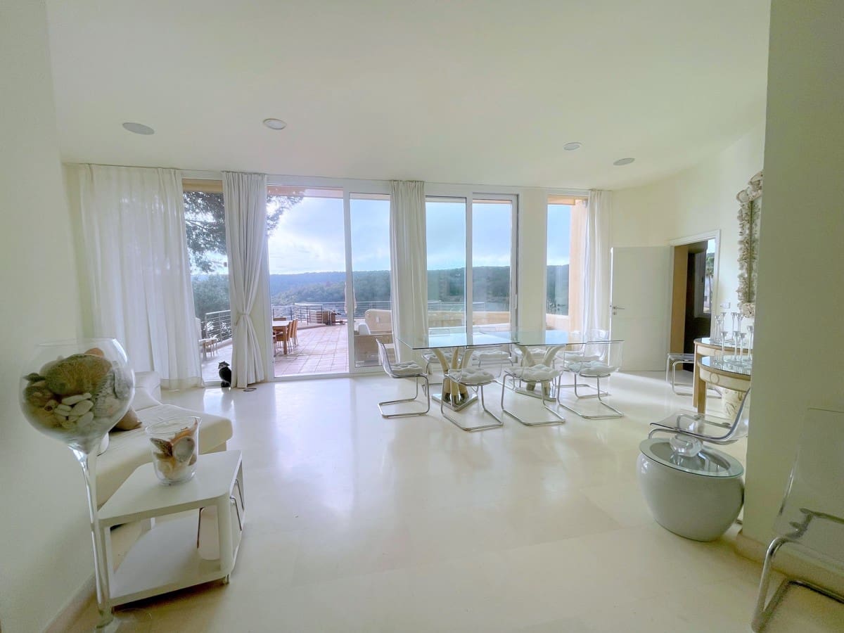 5 slaapkamer Villa te huur in Sol de Mallorca met zwembad - € 12.500 (Ref: 8840324)