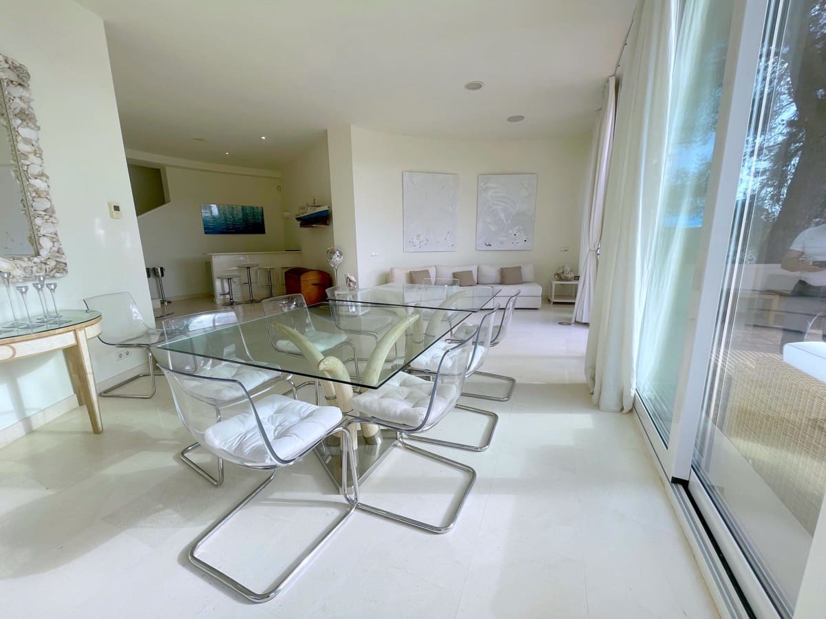 5 slaapkamer Villa te huur in Sol de Mallorca met zwembad - € 12.500 (Ref: 8840324)