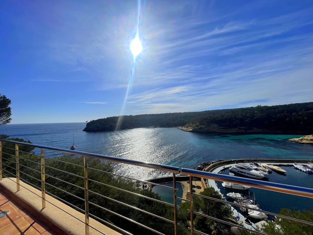 5 slaapkamer Villa te huur in Sol de Mallorca met zwembad - € 12.500 (Ref: 8840324)