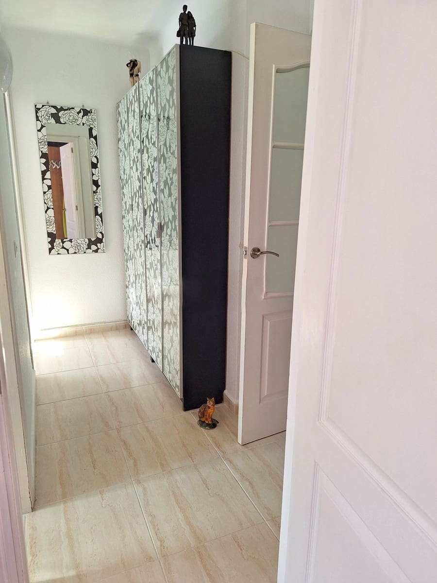 3 soveværelse Lejlighed til salg i Son Ferrer - € 335.000 (Ref: 8840326)