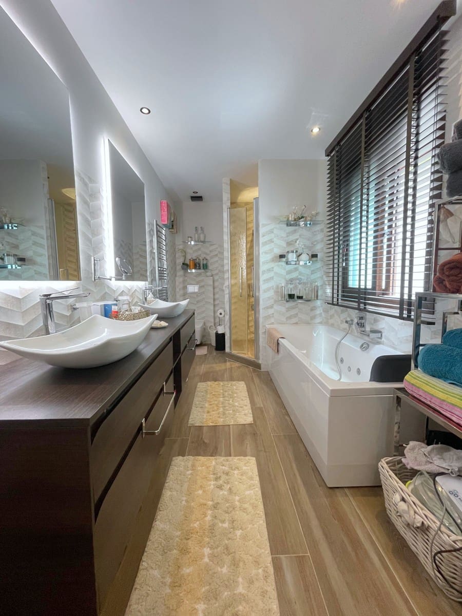 4 soveværelse Finca/Landehus til salg i Calvia med swimmingpool - € 2.170.000 (Ref: 8840327)