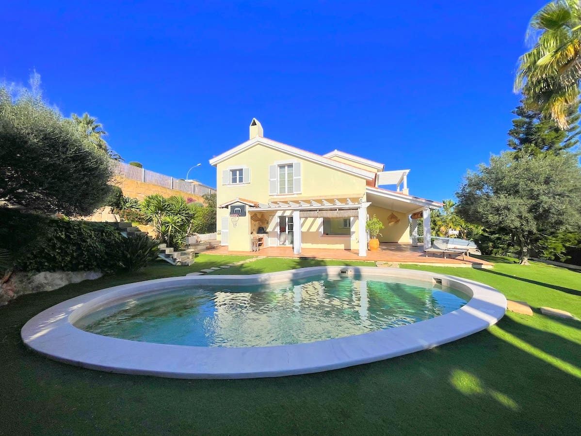 5 chambre Villa/Maison à vendre à Santa Ponsa avec piscine - 2 750 000 € (Ref: 8879132)