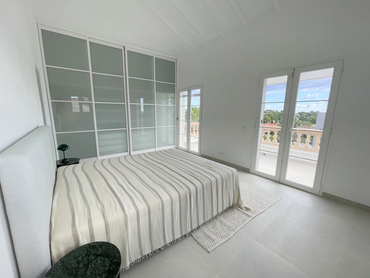 5 chambre Villa/Maison à vendre à Santa Ponsa avec piscine - 2 750 000 € (Ref: 8879132)