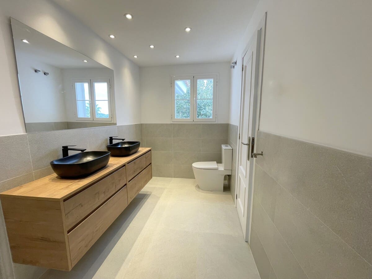 5 chambre Villa/Maison à vendre à Santa Ponsa avec piscine - 2 750 000 € (Ref: 8879132)