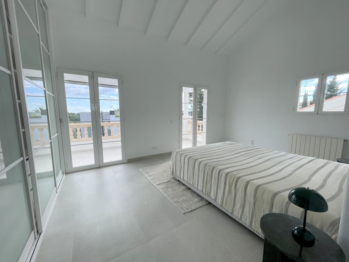 5 chambre Villa/Maison à vendre à Santa Ponsa avec piscine - 2 750 000 € (Ref: 8879132)