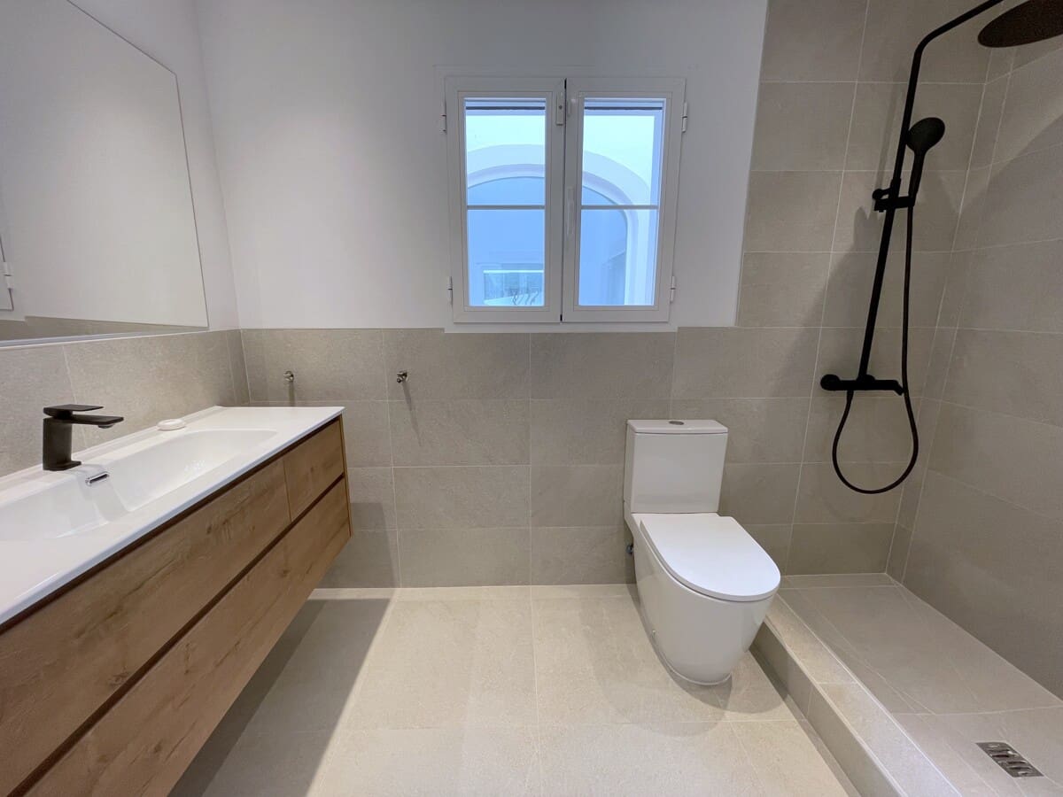 5 chambre Villa/Maison à vendre à Santa Ponsa avec piscine - 2 750 000 € (Ref: 8879132)