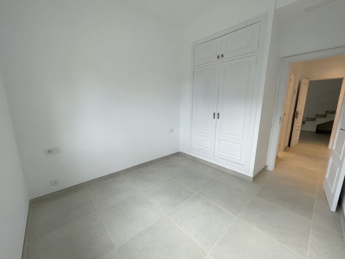 5 chambre Villa/Maison à vendre à Santa Ponsa avec piscine - 2 750 000 € (Ref: 8879132)