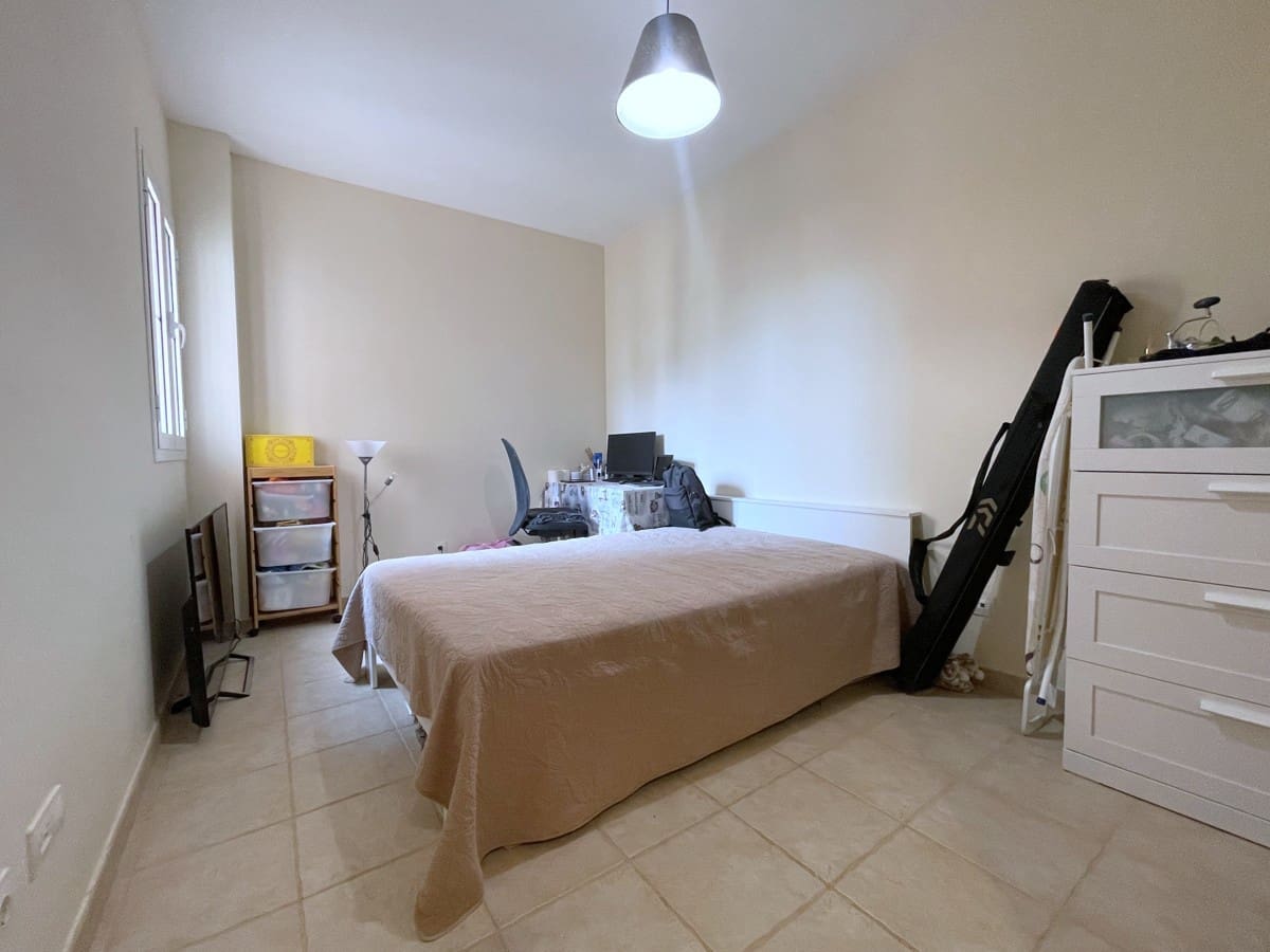 3 soveværelse Lejlighed til salg i Son Gual - € 450.000 (Ref: 8882320)