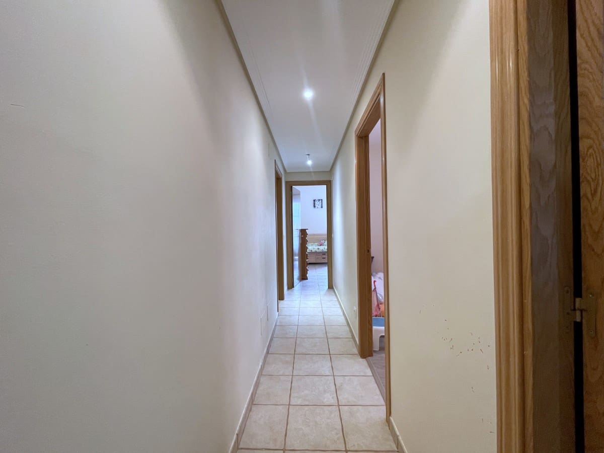 3 soveværelse Lejlighed til salg i Son Gual - € 450.000 (Ref: 8882320)