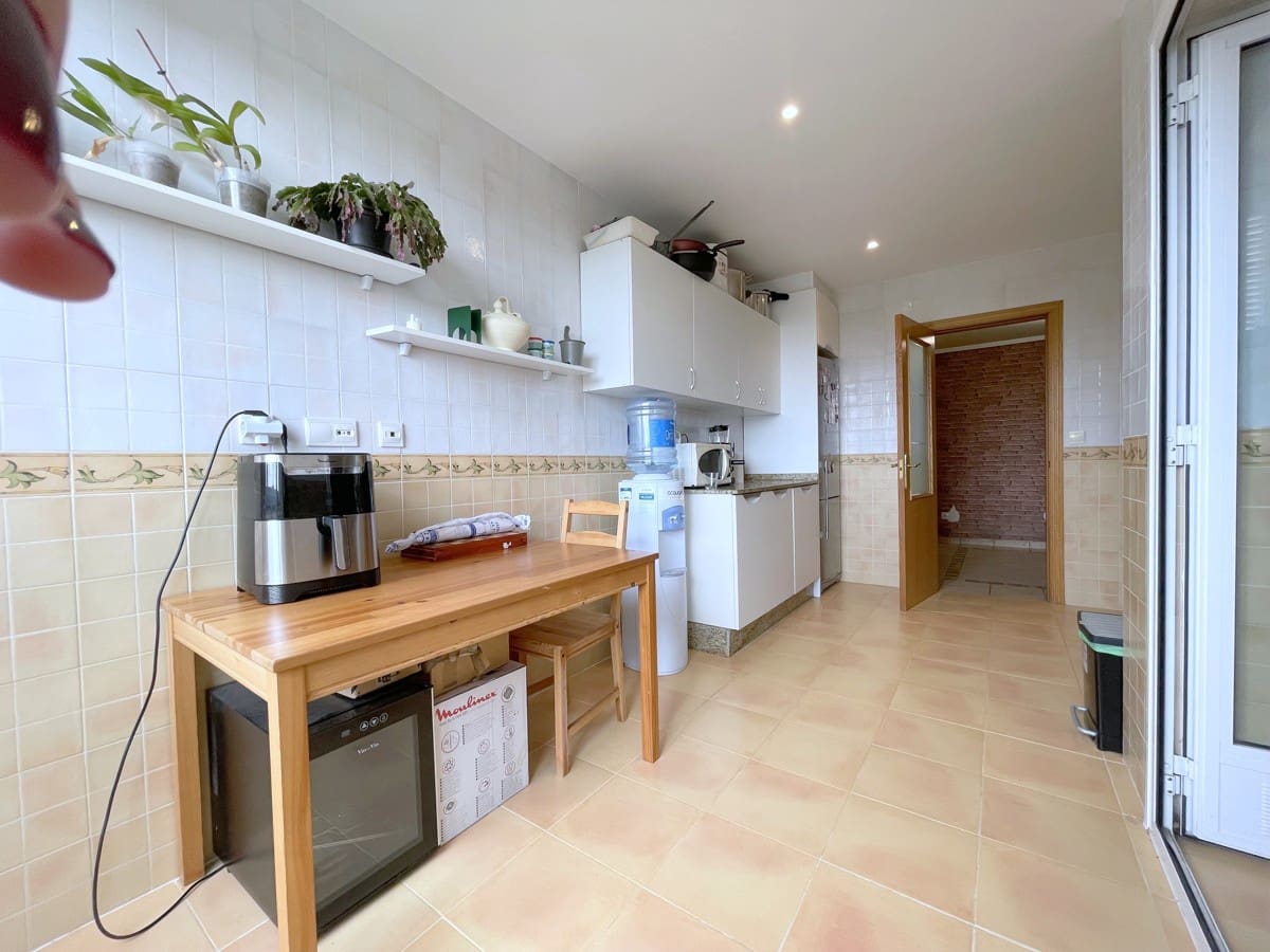 3 soveværelse Lejlighed til salg i Son Gual - € 450.000 (Ref: 8882320)