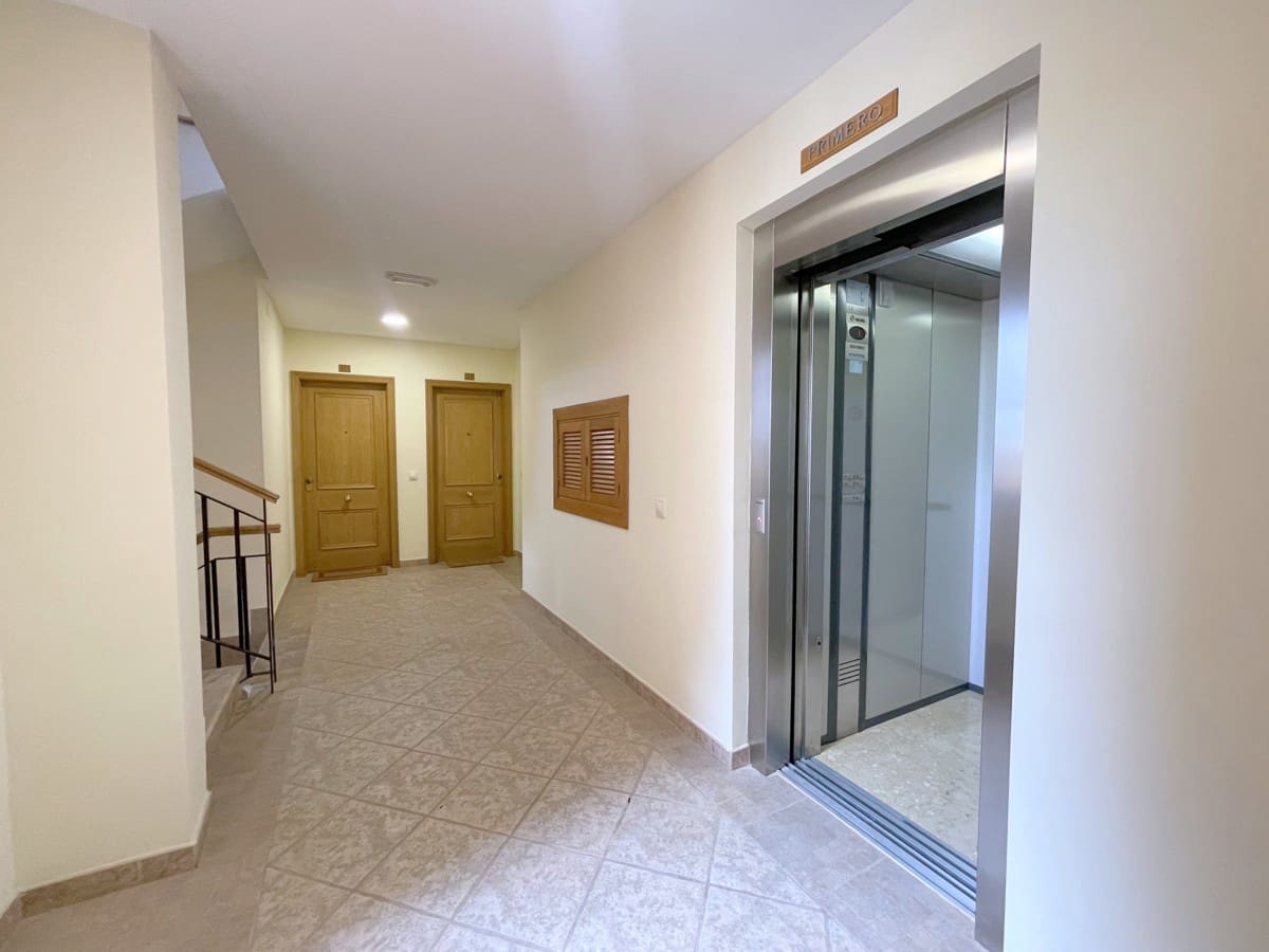 3 soveværelse Lejlighed til salg i Son Gual - € 450.000 (Ref: 8882320)