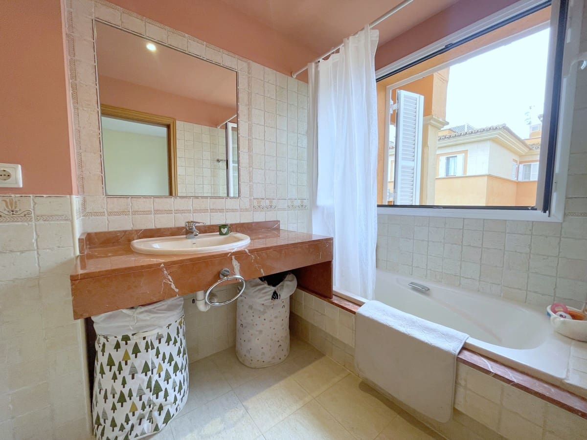 3 soveværelse Lejlighed til salg i Son Gual - € 450.000 (Ref: 8882320)