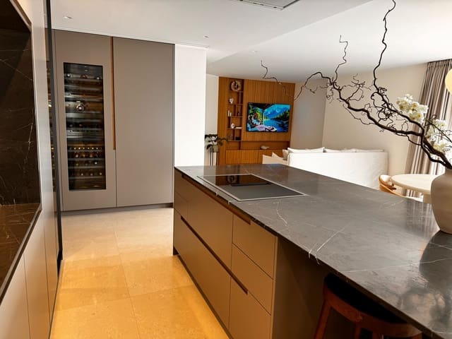 3 soveværelse Lejlighed til salg i Portopi, Palma de Mallorca - € 2.600.000 (Ref: 8885430)