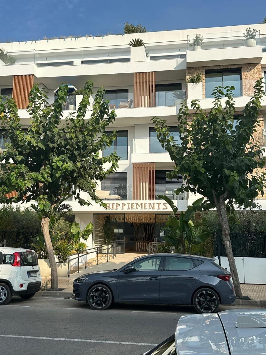 1 bedroom Flat for sale in Ibiza / Eivissa town - € 1,395,000 (Ref: 8885623)