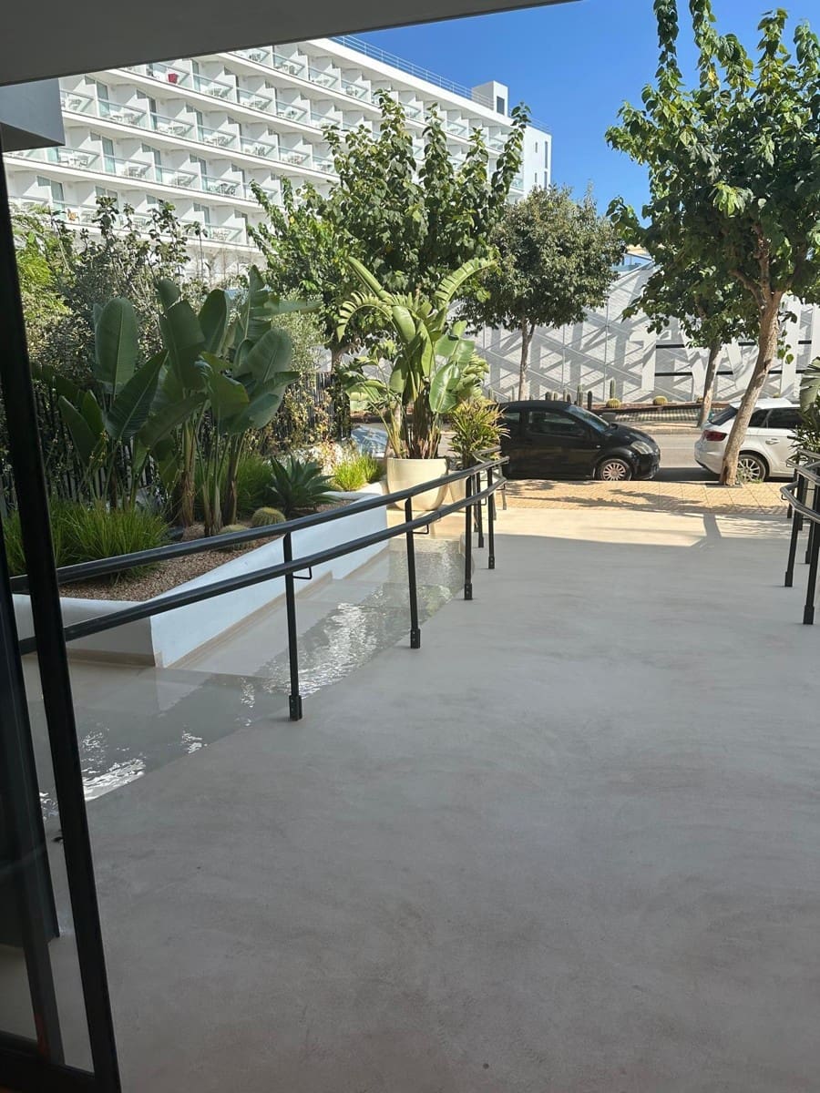 1 bedroom Flat for sale in Ibiza / Eivissa town - € 1,395,000 (Ref: 8885623)