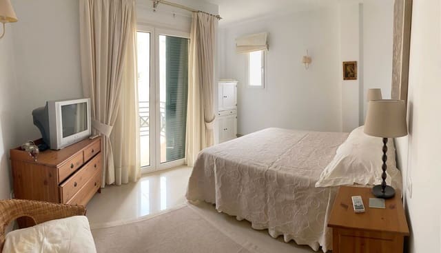 3 chambre Appartement à vendre à Santa Ponsa, Calvià - 880 000 € (Ref: 8885624)