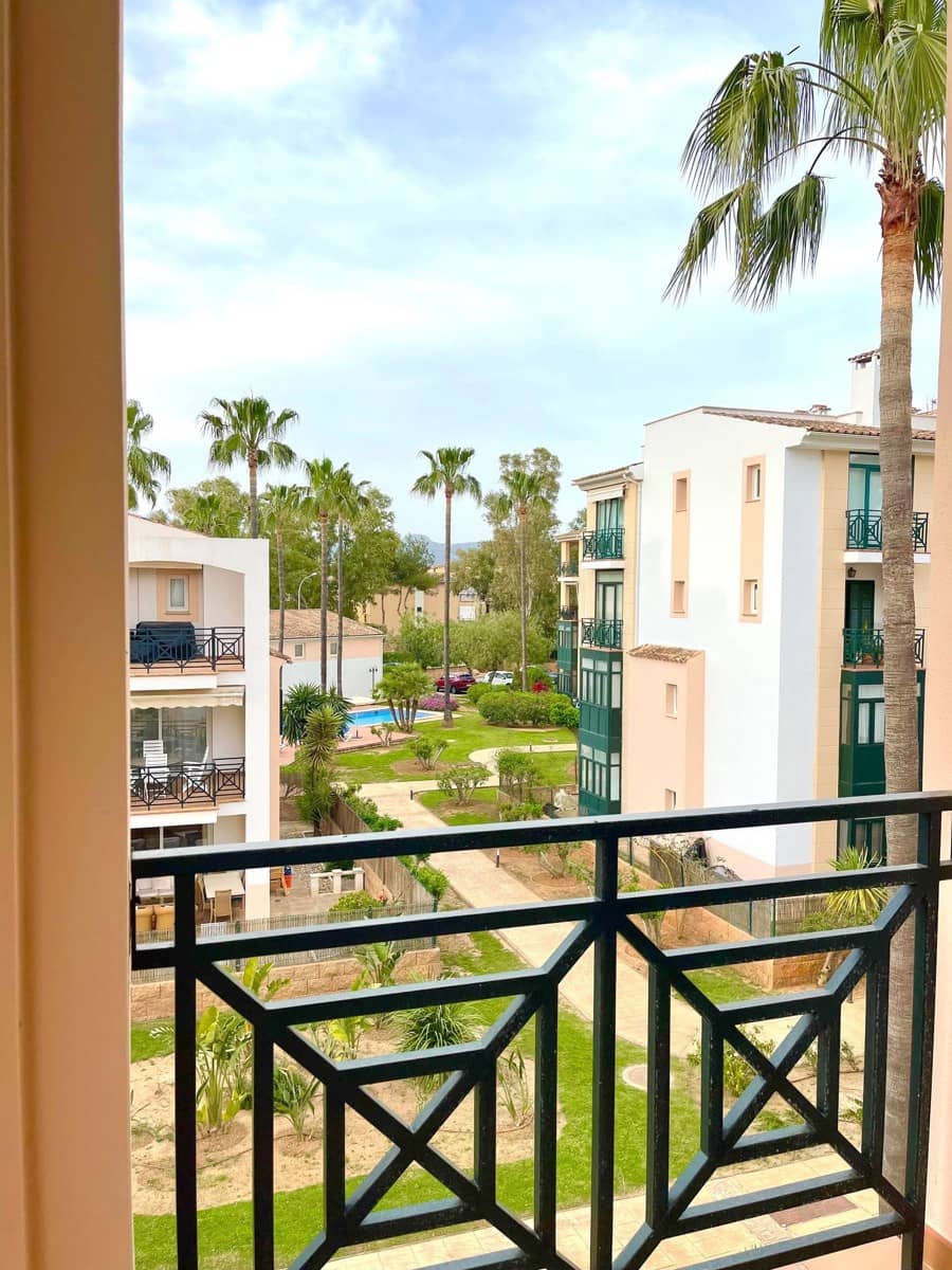 3 bedroom Flat for sale in Santa Ponsa - € 880,000 (Ref: 8885624)