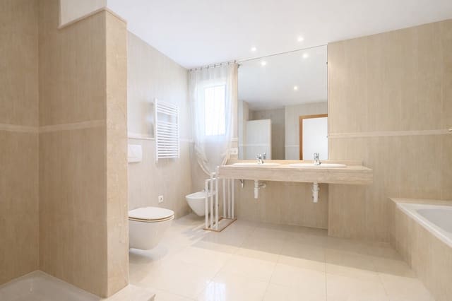 3 makuuhuone Asunto myytävänä paikassa Santa Ponsa, Calvià - 880 000 € (Ref: 8885624)