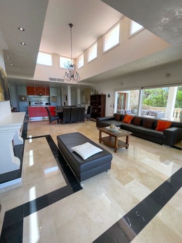 3 soverom Villa til salgs i Costa de la Calma, Calvià med svømmebasseng - € 2 650 000 (Ref: 8887276)