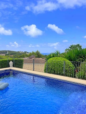 3 soverom Villa til salgs i Costa de la Calma, Calvià med svømmebasseng - € 2 650 000 (Ref: 8887276)