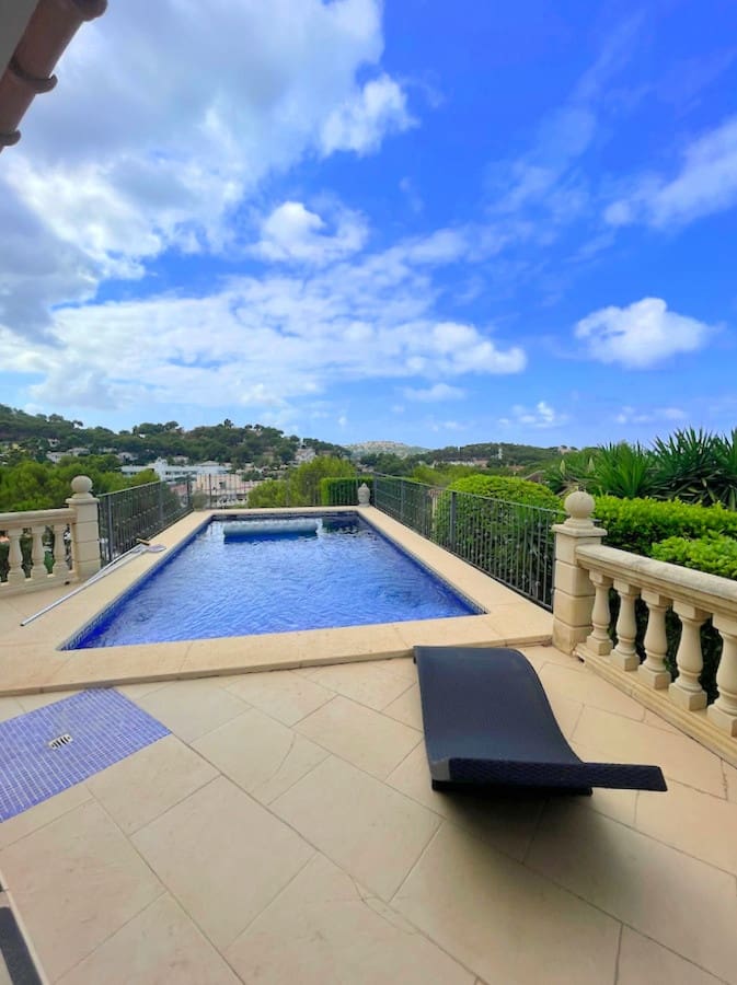 3 soverom Villa til salgs i Costa de la Calma med svømmebasseng - € 2 650 000 (Ref: 8887276)