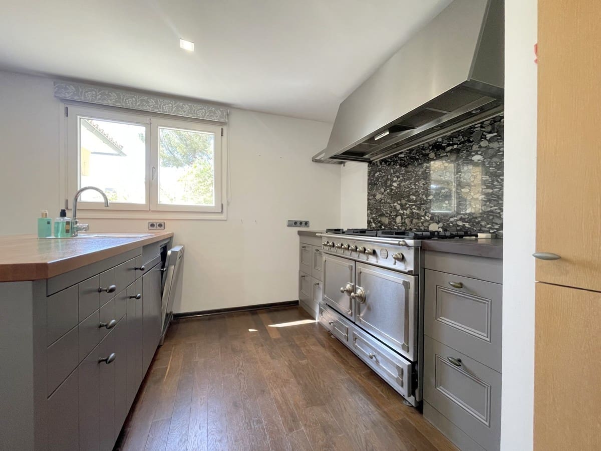 3 soveværelse Villa til salg i Sol de Mallorca med swimmingpool - € 2.400.000 (Ref: 8894361)