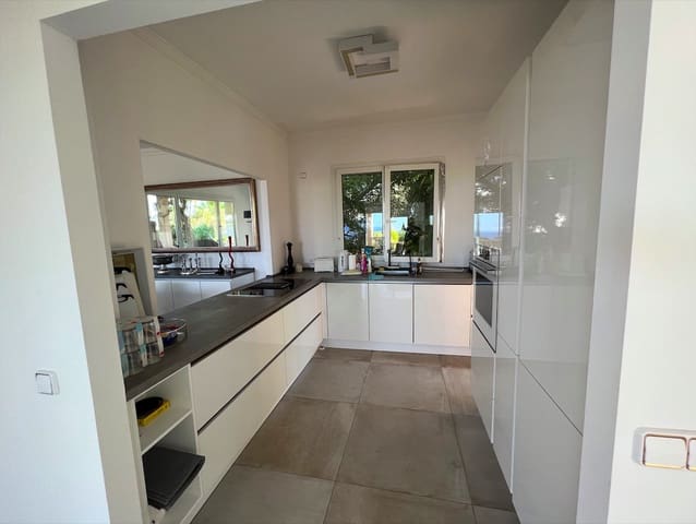 4 soveværelse Villa til leje i Santa Ponsa, Calvià med swimmingpool - € 6.900 (Ref: 8906969)