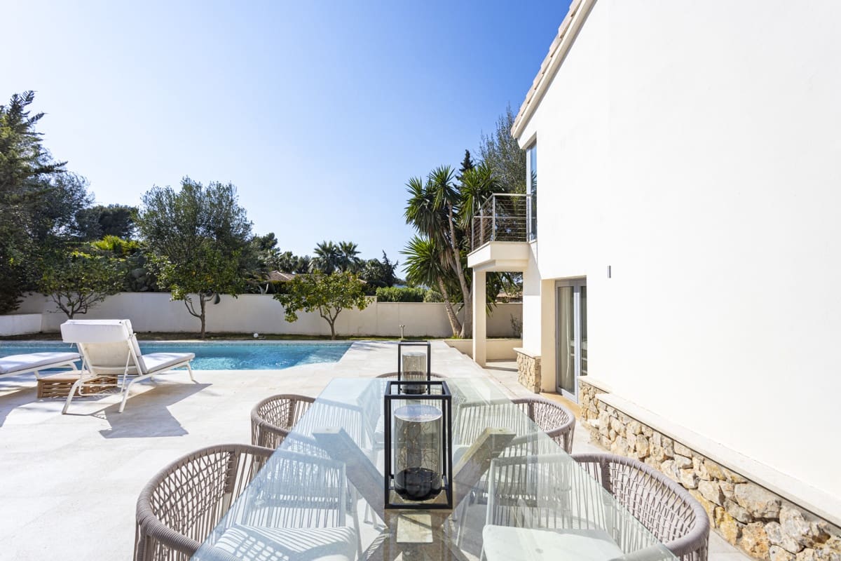 4 chambre Villa/Maison à vendre à Santa Ponsa avec piscine - 3 499 000 € (Ref: 8907105)